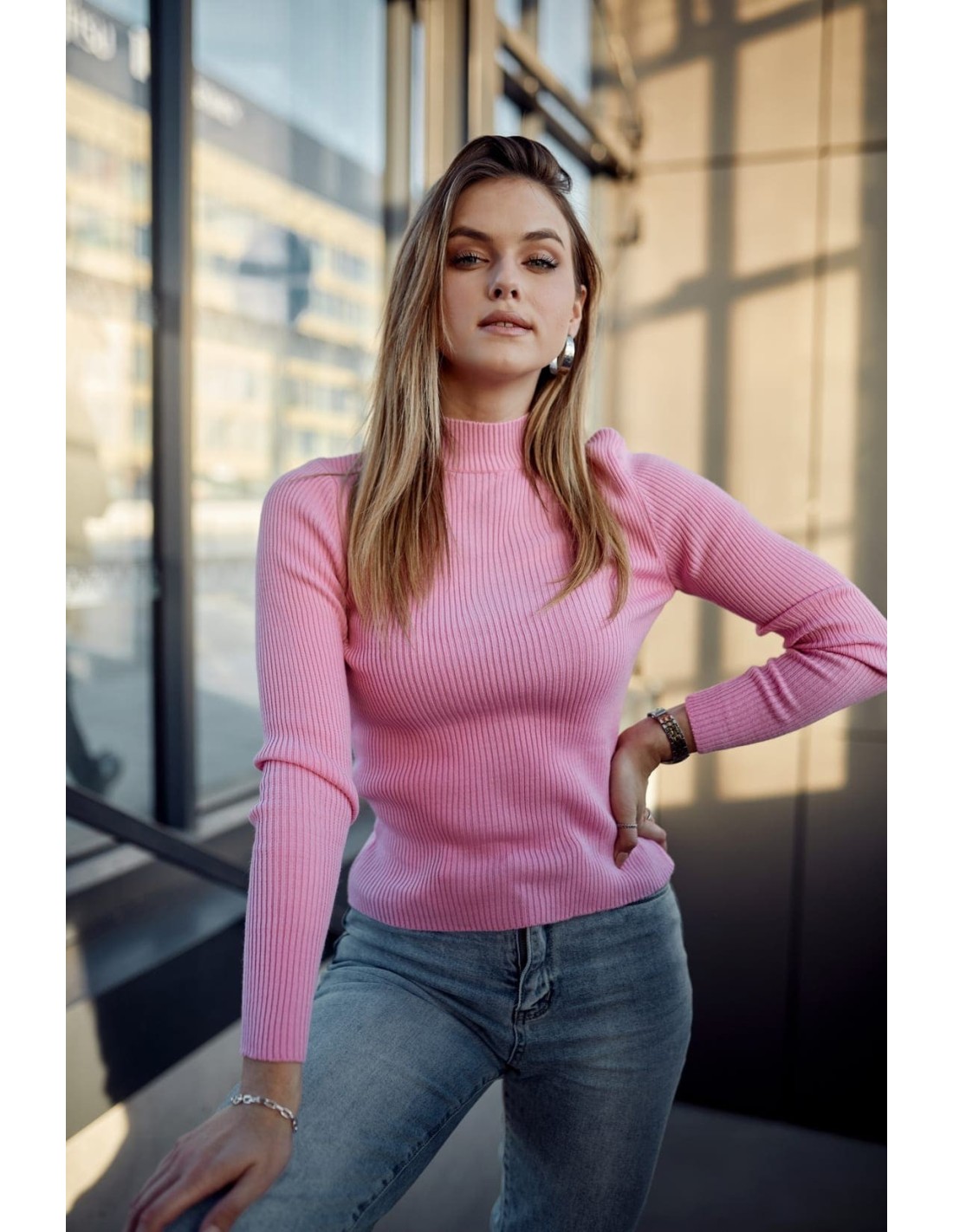 Taillierter Rollkragenpullover für Damen, rosa 3212024 – Online-Shop – Boutique